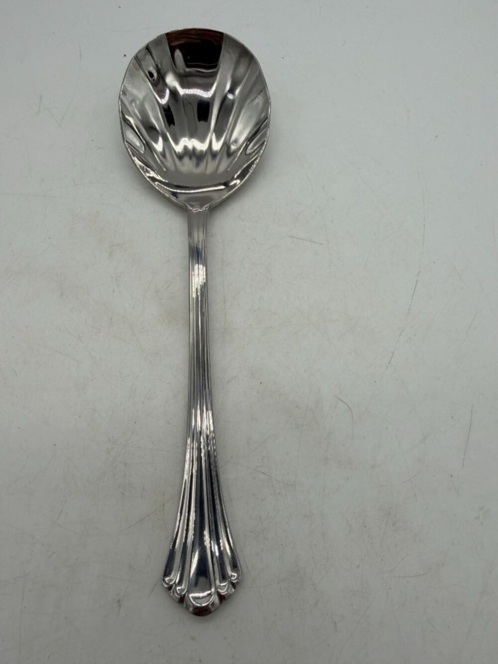 Reed & Barton Stainless Sugar Spoon Serving Utensil Clam Shape Flatware